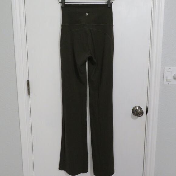 Lululemon Womens Sz 4 Olive Green Groove Super High-Rise Flared Pant Nulu Fabric - Picture 2 of 6